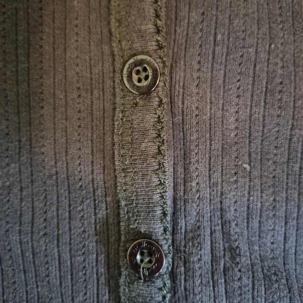 Vtg L.L. BEAN Ribbed Button Down V-Neck 100% Cotton Pointelle Top 90s Minimalism
